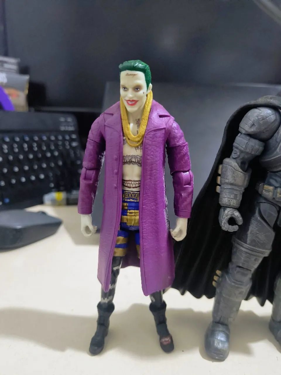 Lote Batman bonecos de 16cm - Foto 2