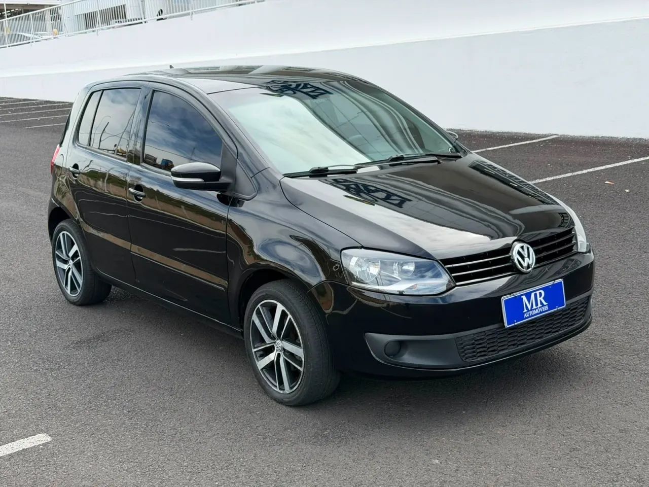 Volkswagen Fox 1.6 MI Total Flex 8V 5P 2011 - Foto 3