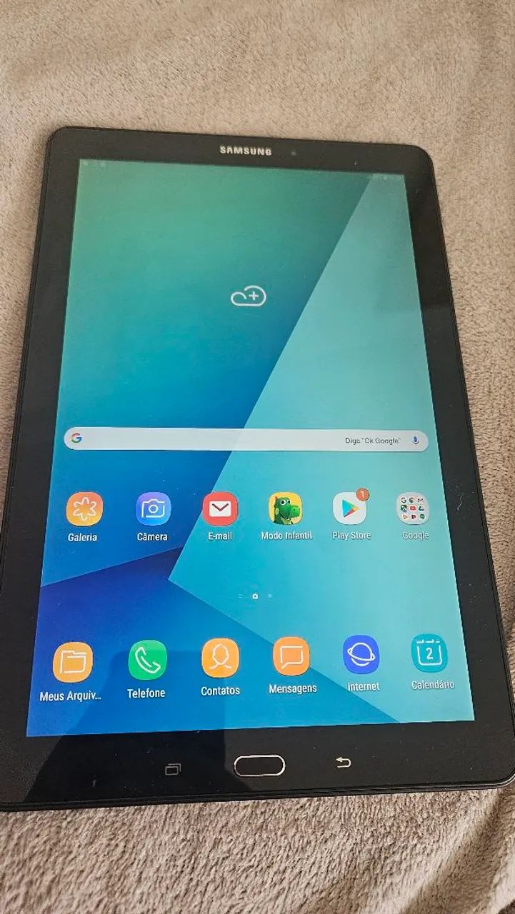 Tablet Samsung Galaxy Tab A 10.1" (2016) 4G - SM-P585M