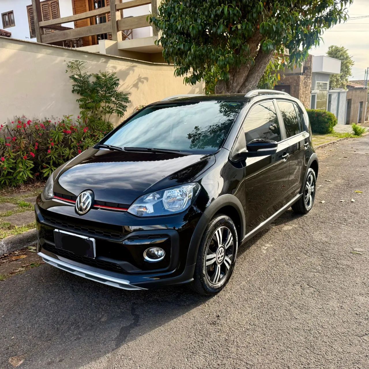 Volkswagen Up! Extreme 1.0 TSI Total Flex 12V 5P 2020 - Foto 2
