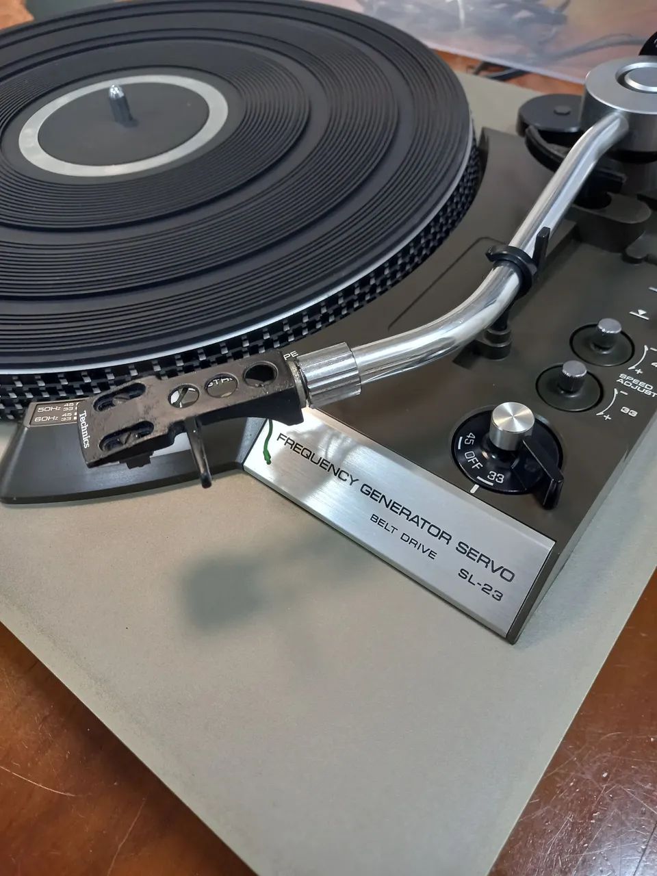 Toca discos Technics SL 23 - Foto 5