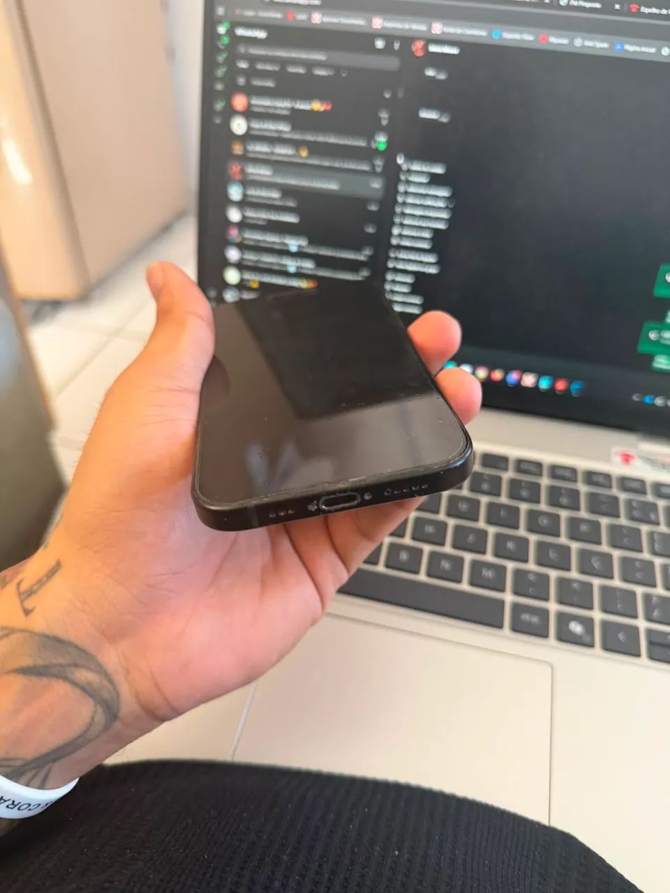 iPhone 15