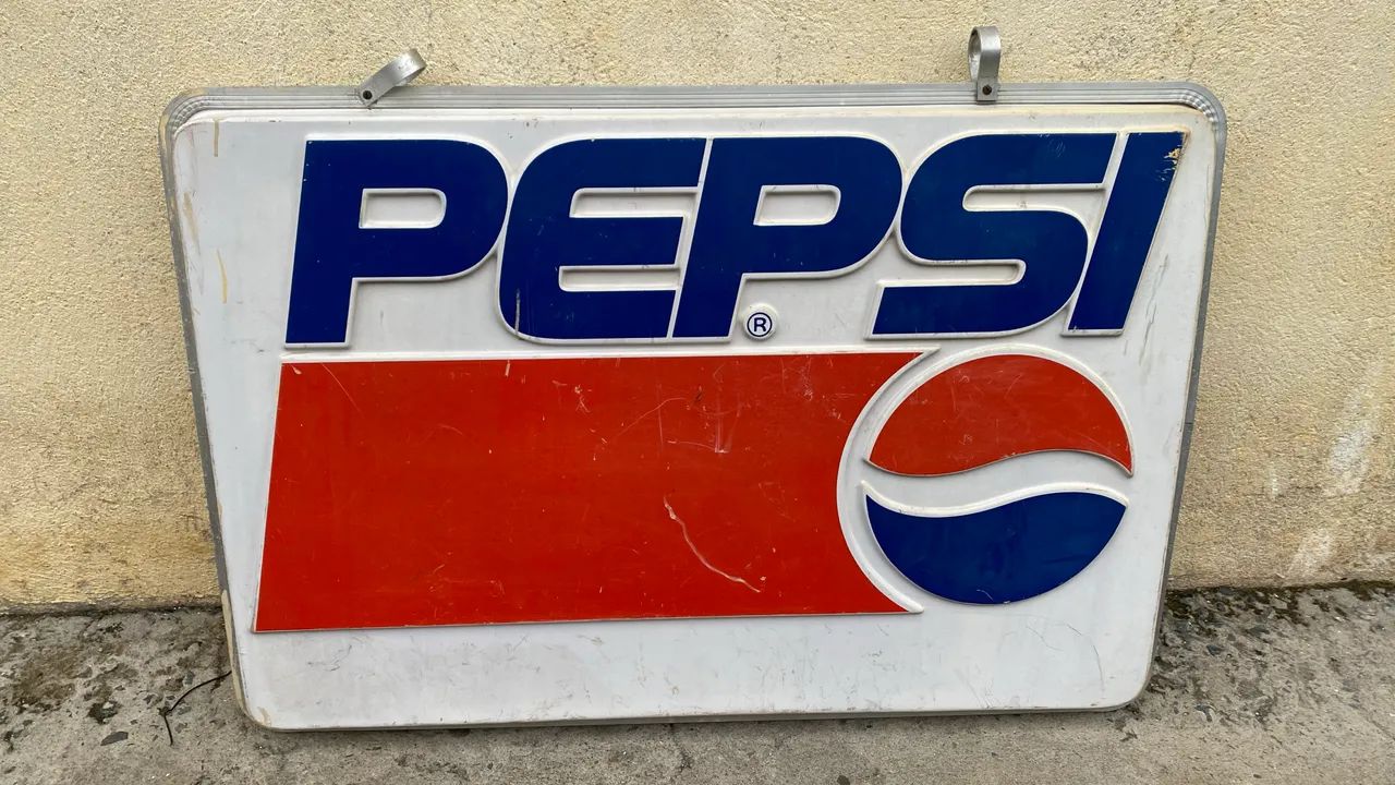 Placa antiga Pepsi