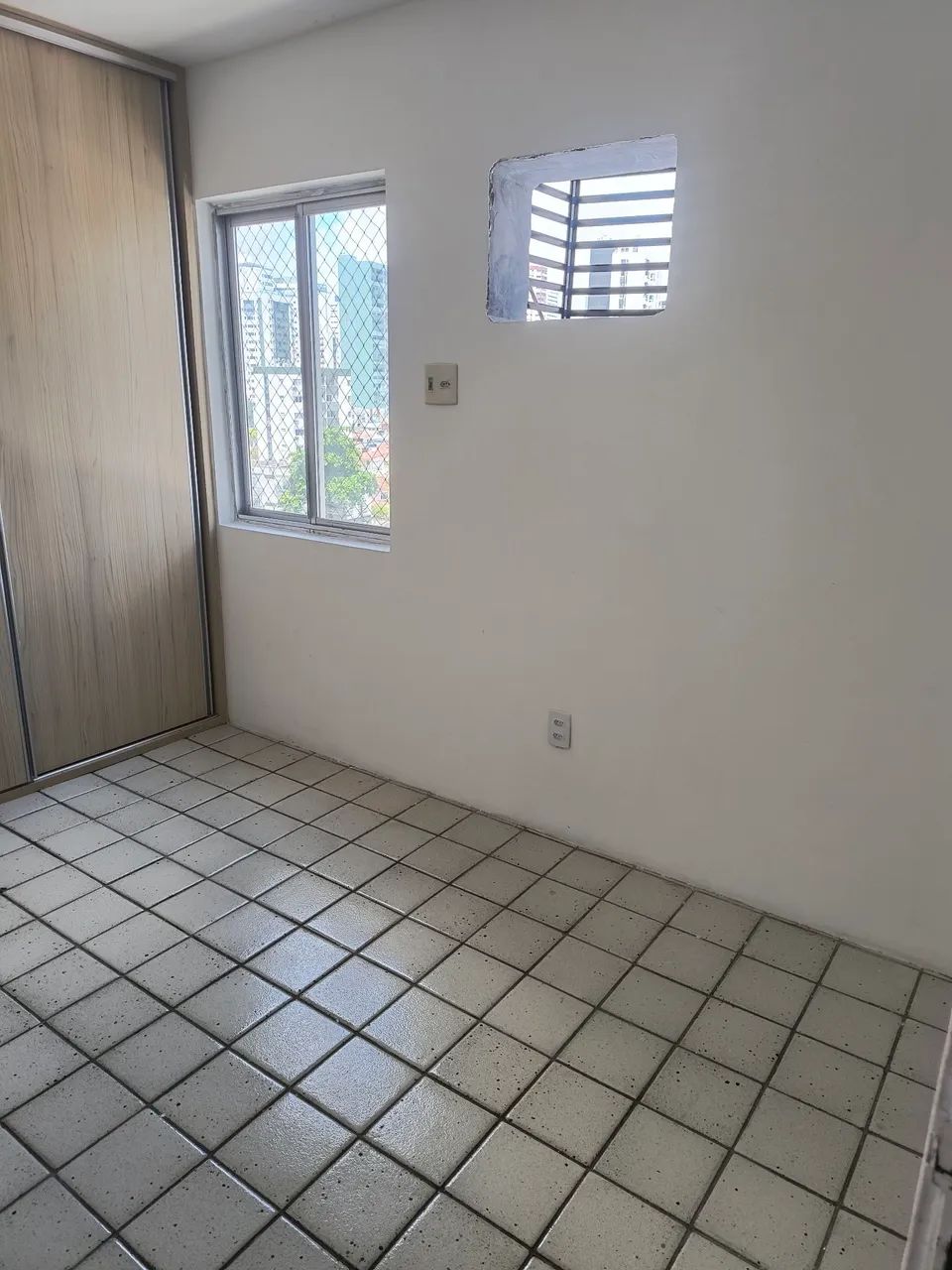 Alugo apt 120 m,  3 qrt 1st, Boa Viagem perto do Bode entre amigos - Foto 11