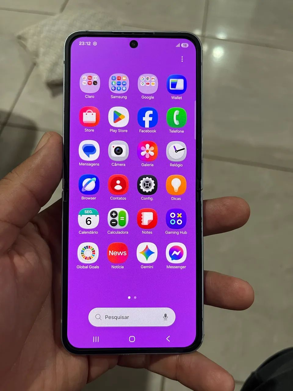 ZFLIP 6  256 GB zero R$1.850 pra hj  - Foto 2