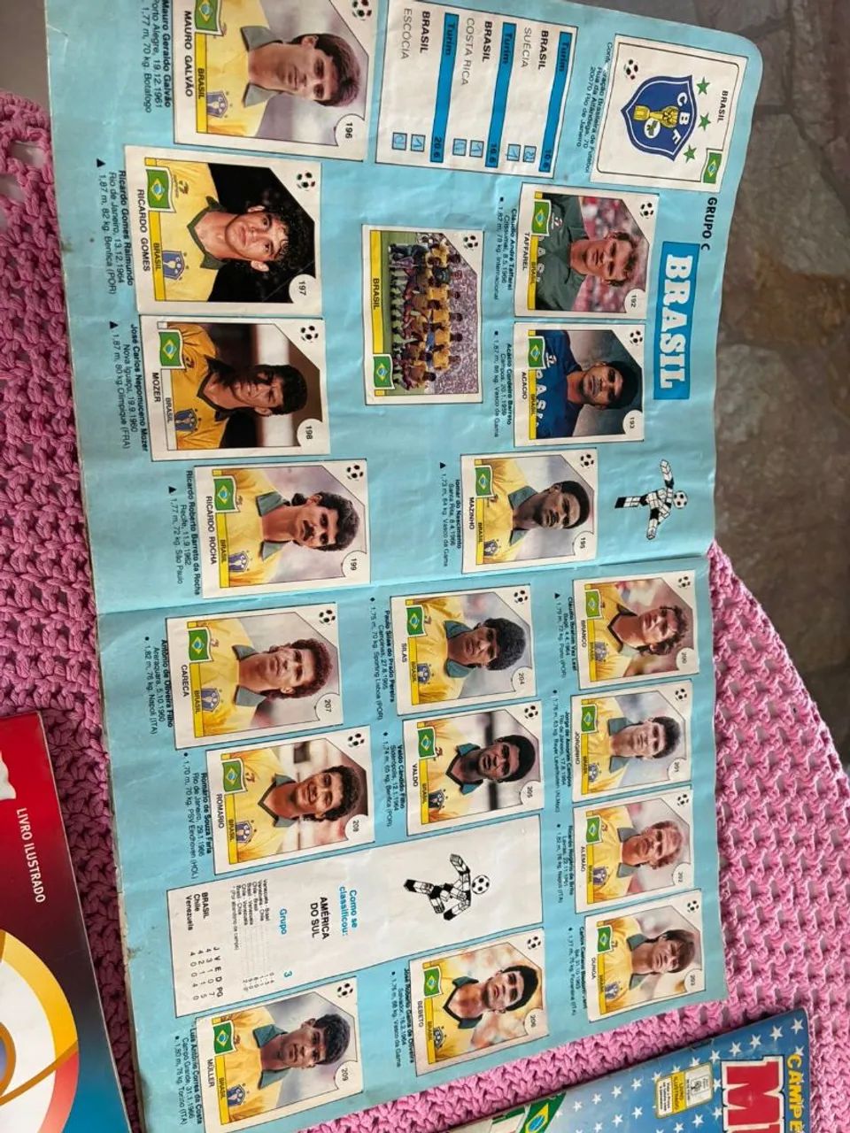 Coleção de álbuns da copa de 1990 até 2022 completos! - Foto 5