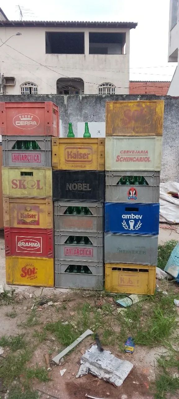 Vende se cascos cerveja Heineken 