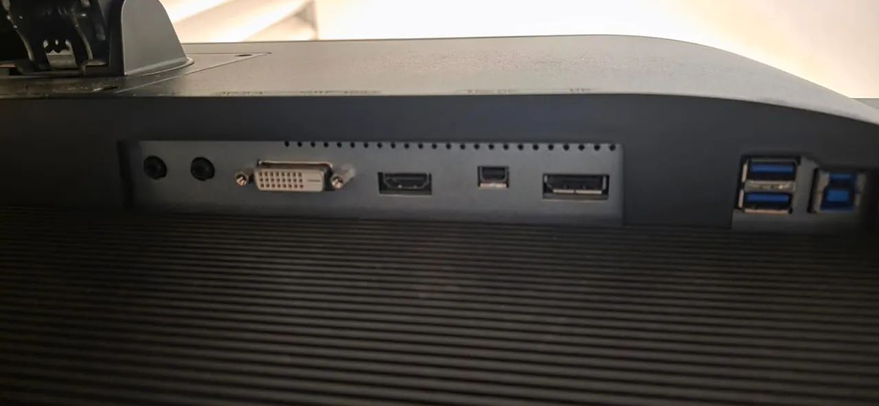 MONITOR 32 POLEGADAS ACER MODELO B326HK - Foto 4