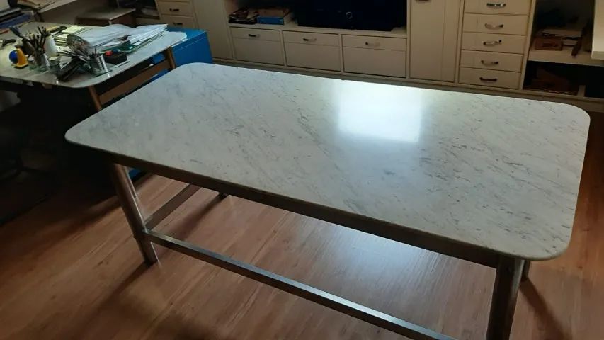 Mesa tampo de mármore Carrara. - Foto 4