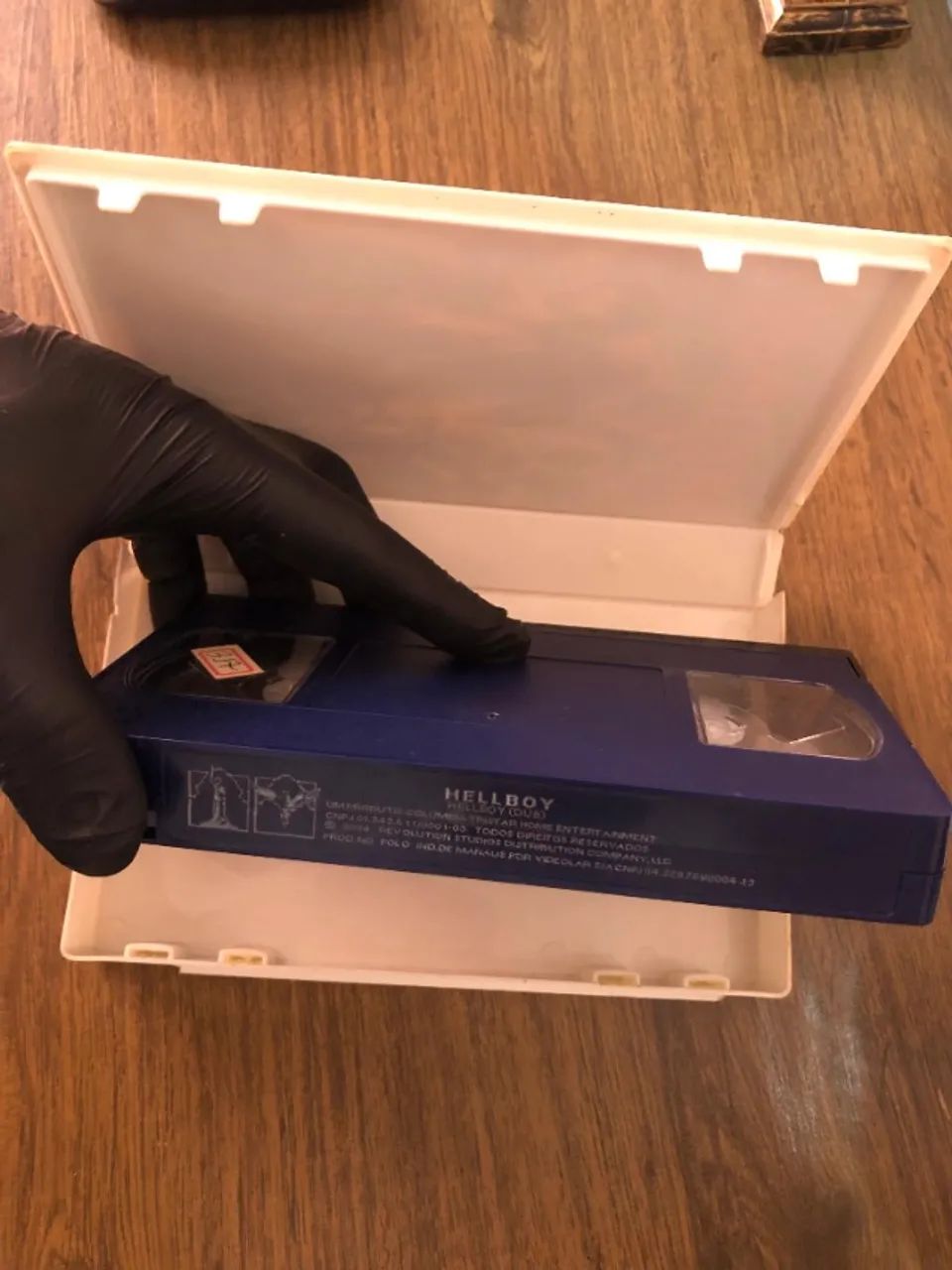 Fitas VHS HellBoy e Resident Evil ( Dublado ) - Foto 3