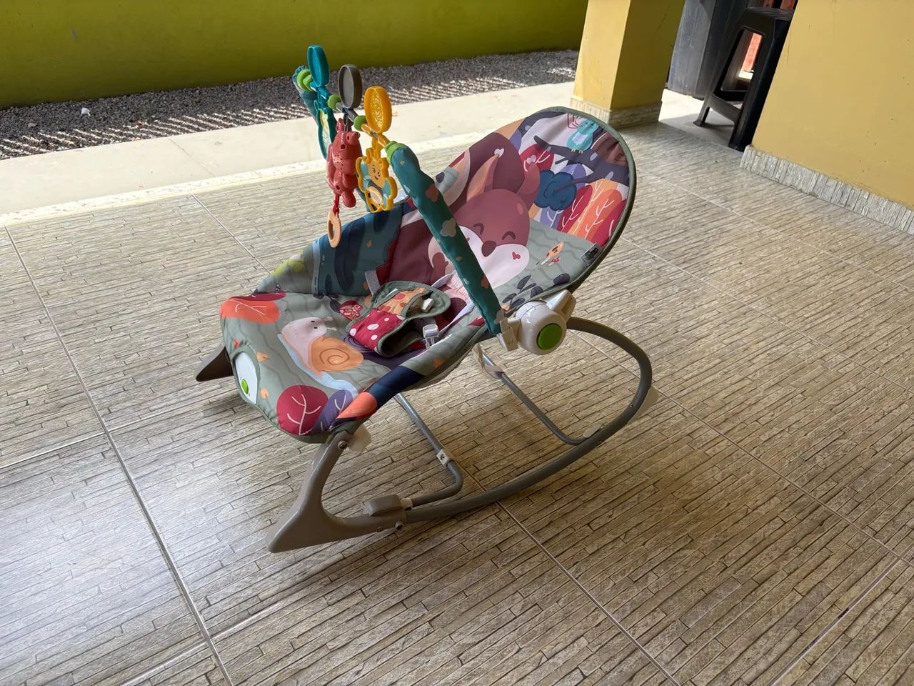 Cadeirinha barata pra vender hj - Foto 2