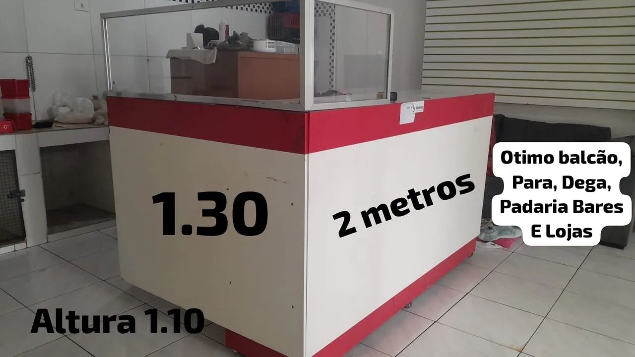 Balcão 2m x 1,30m em ótimo estado 