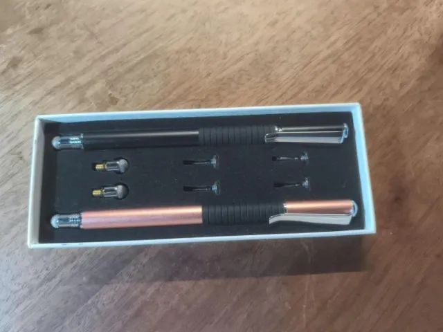 Kit 2 Canetas Stylus MIXOO para Tablet e Celular + Pontas Extras