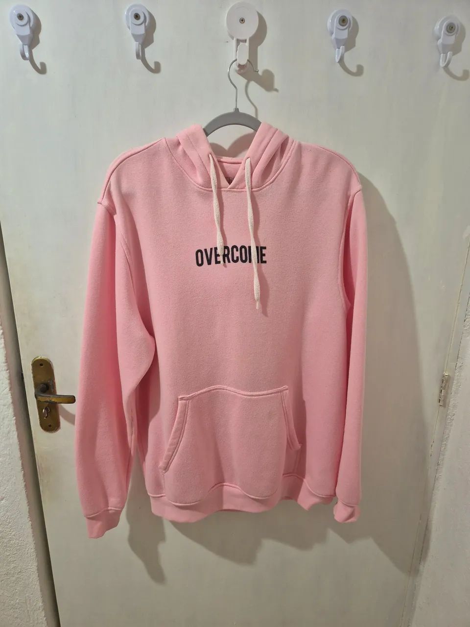 Blusa Moletom Rosa Overcome Canguru Forrada