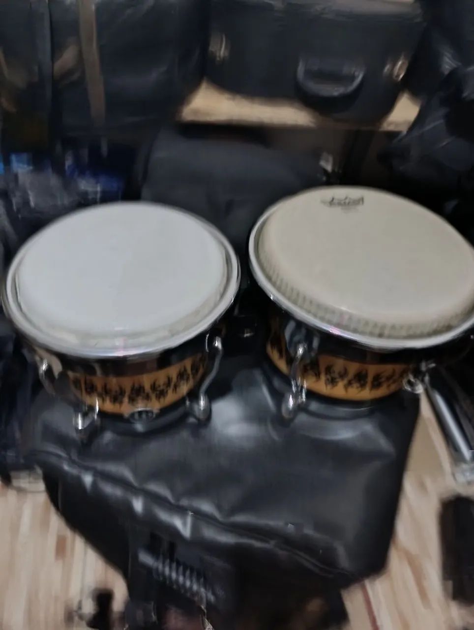 VENDO BONGÔ LP COM PELES SINTÉTICAS  - Foto 5