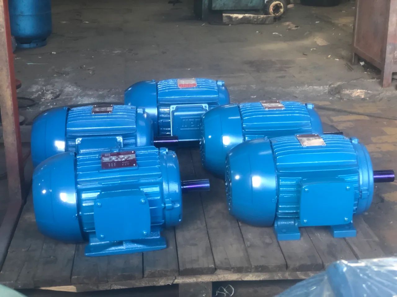 Motor weg 5cv 1740 rpms 220/380v trifásico 