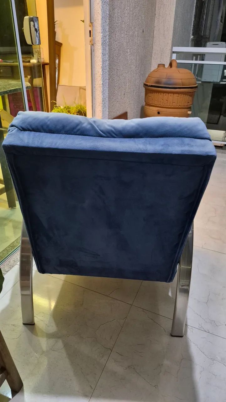 Vendo sofá suede azul - Foto 2