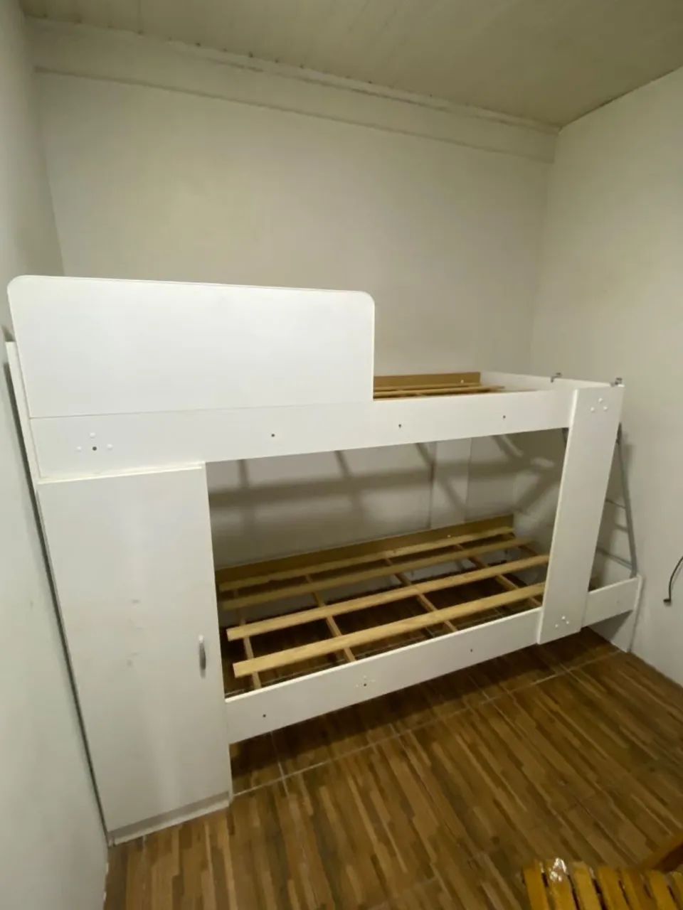 Cama box com baú solteiro e beliche solteiro com armário - Foto 5