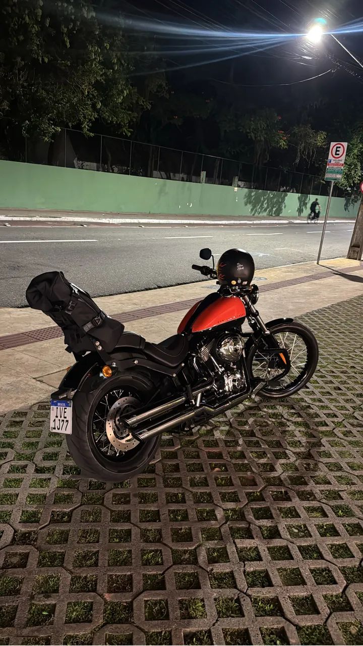Harley Davidson FXS Blackline  - Foto 2