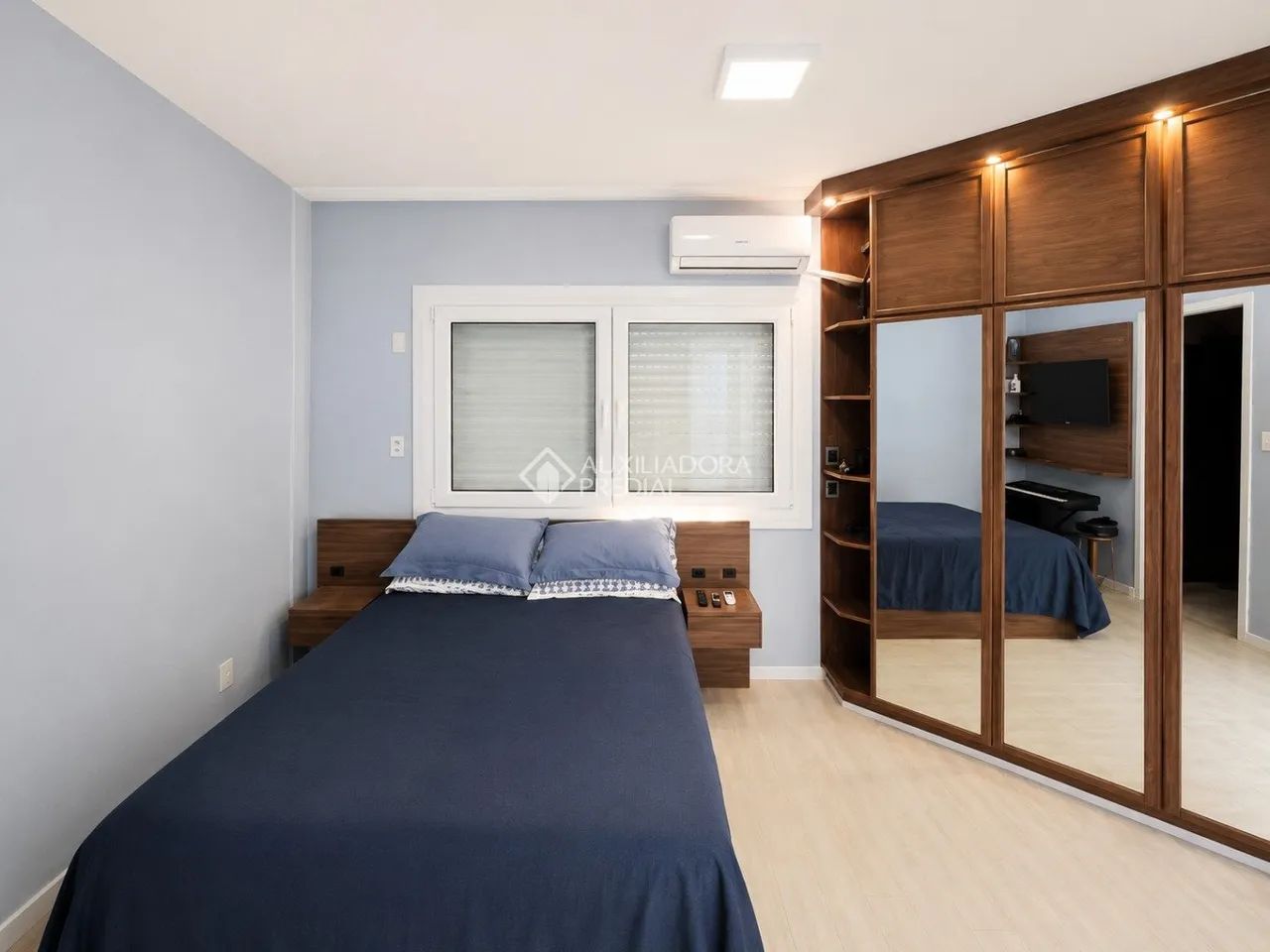 Apartamento 3 Quartos (Reversível para 2) com Suíte e Garagem Coberta no Centro de Florian - Foto 5