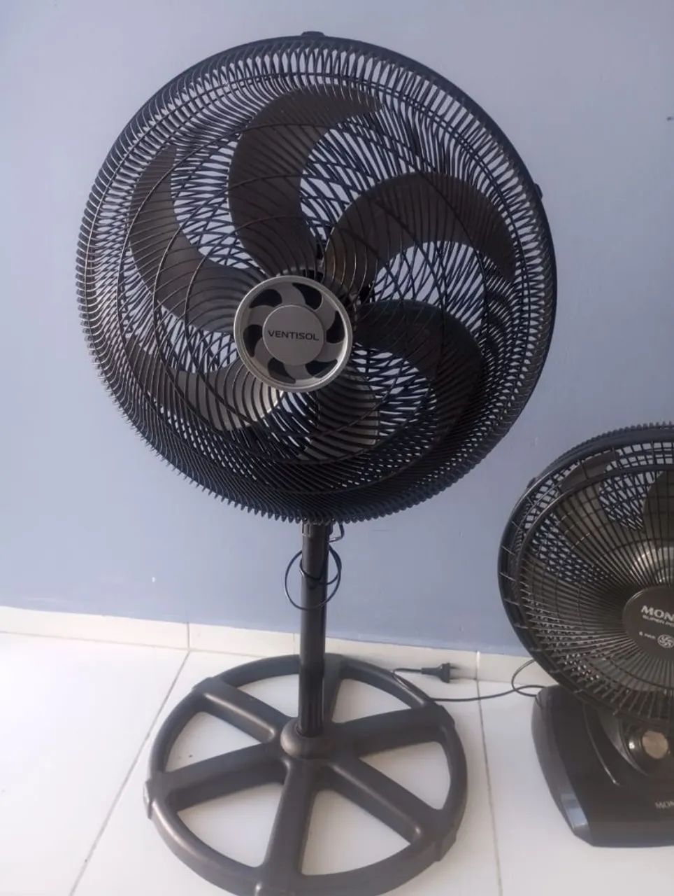 Dois ventidores precisa de manutenção  - Foto 3