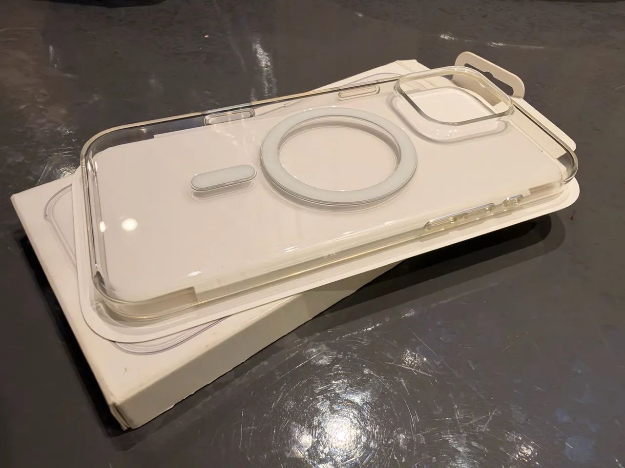 Capa 16 pro Max MagSafe original.  - Foto 3
