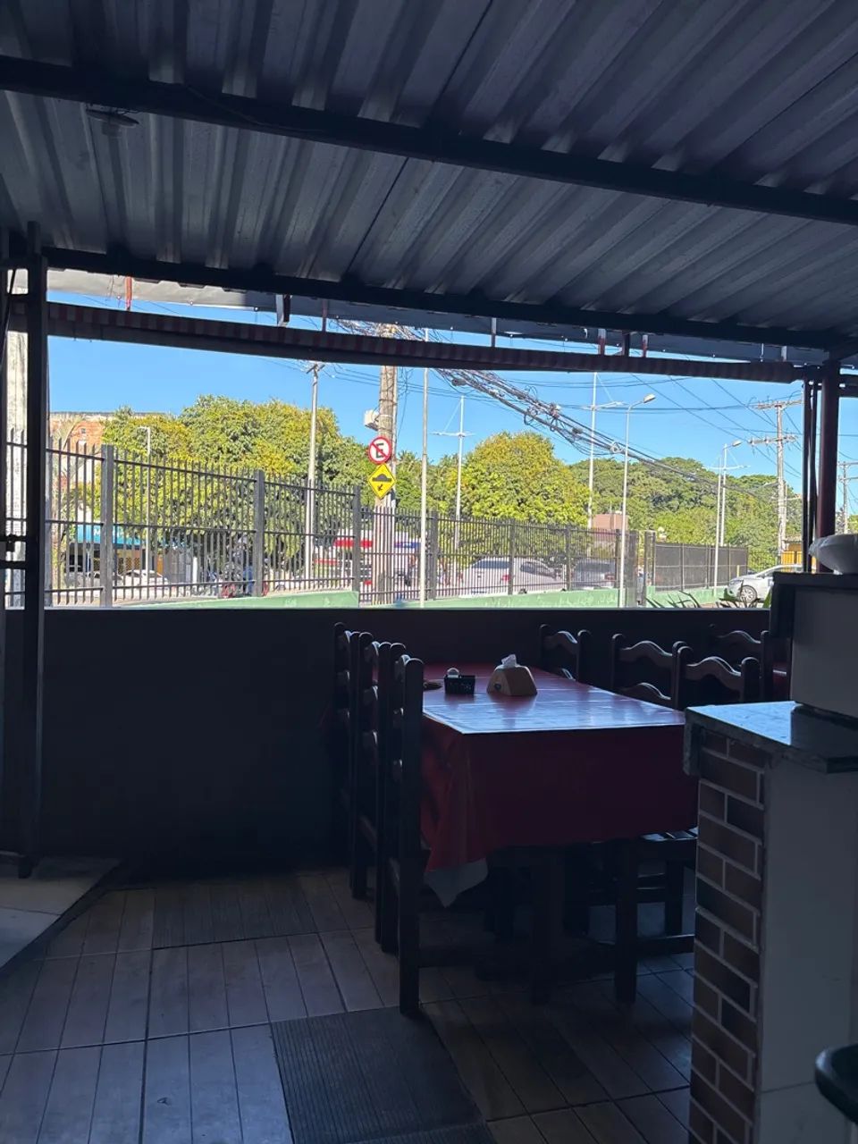 Vaga para cozinheiro (a) e Churrasqueiro 