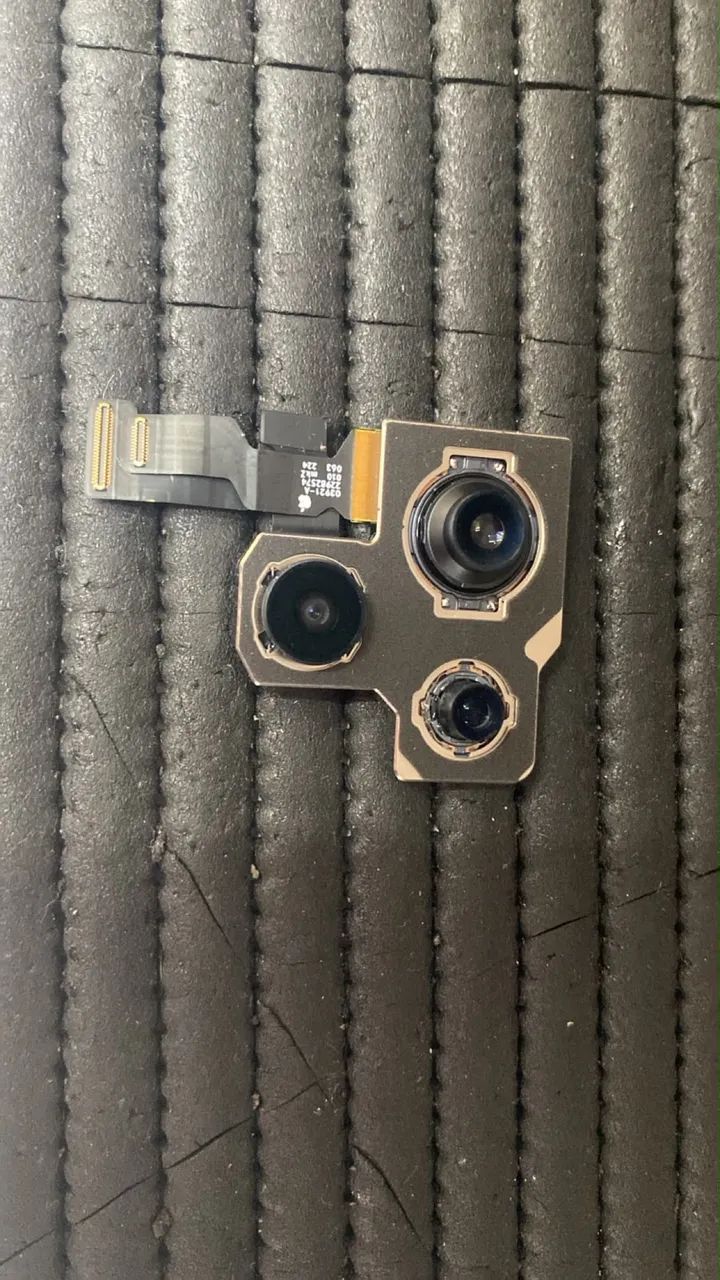 Câmera iPhone 14 Pro Max 