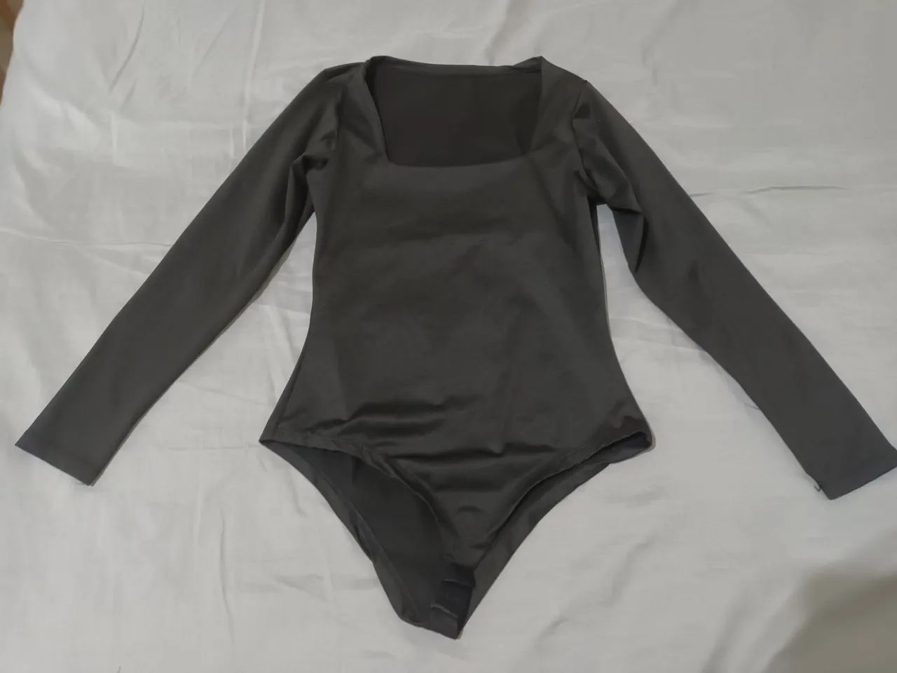 Body feminino tam U