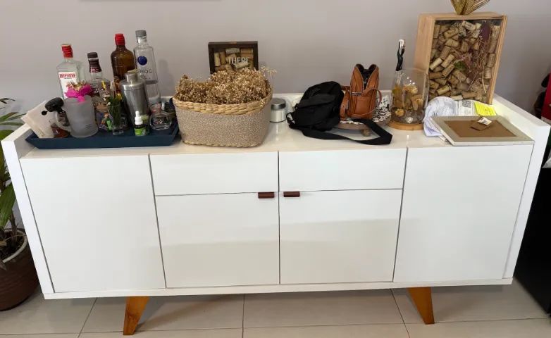 Mesa Buffet em Excelente estado