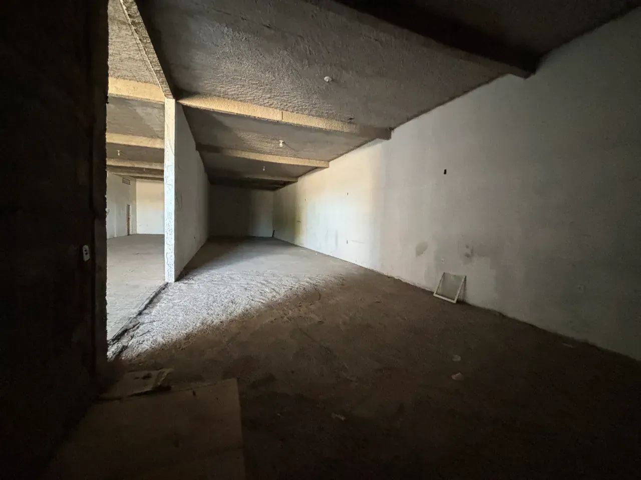 Galpão com Sobreloja 640m² Frente p/ Rua - Aluga Junto ou Separado - Foto 3