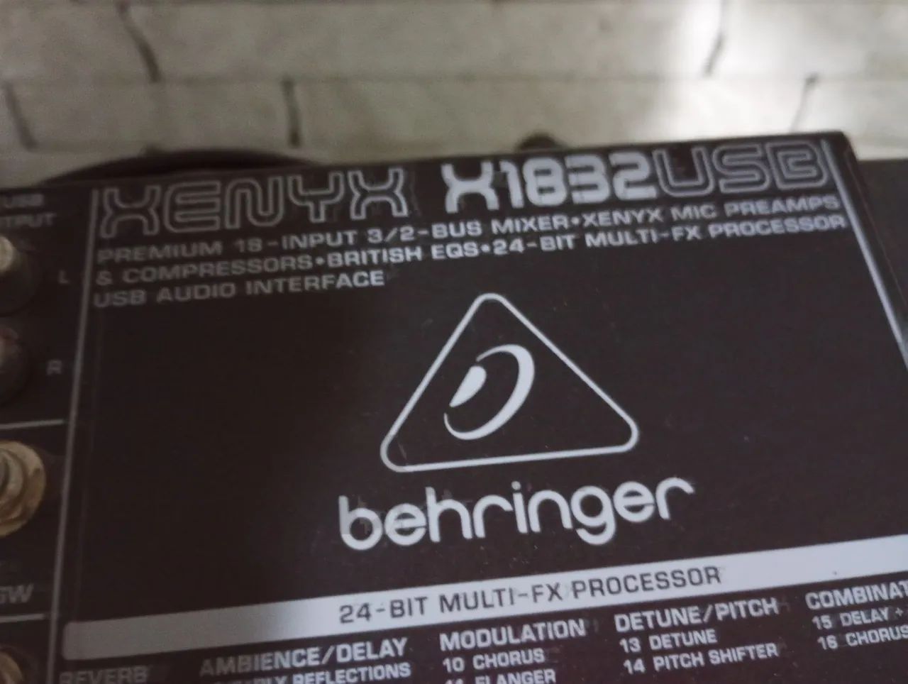 Mesa de som behringer  - Foto 3