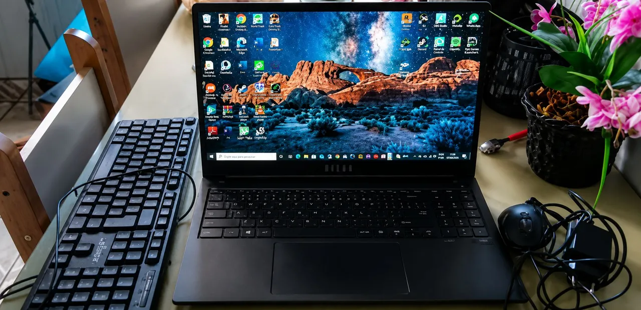 MacBook Air 13 A1466 2015 i5 8GB SSD 512GB - Excelente Estado