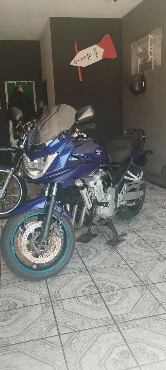 BANDIT 1250S