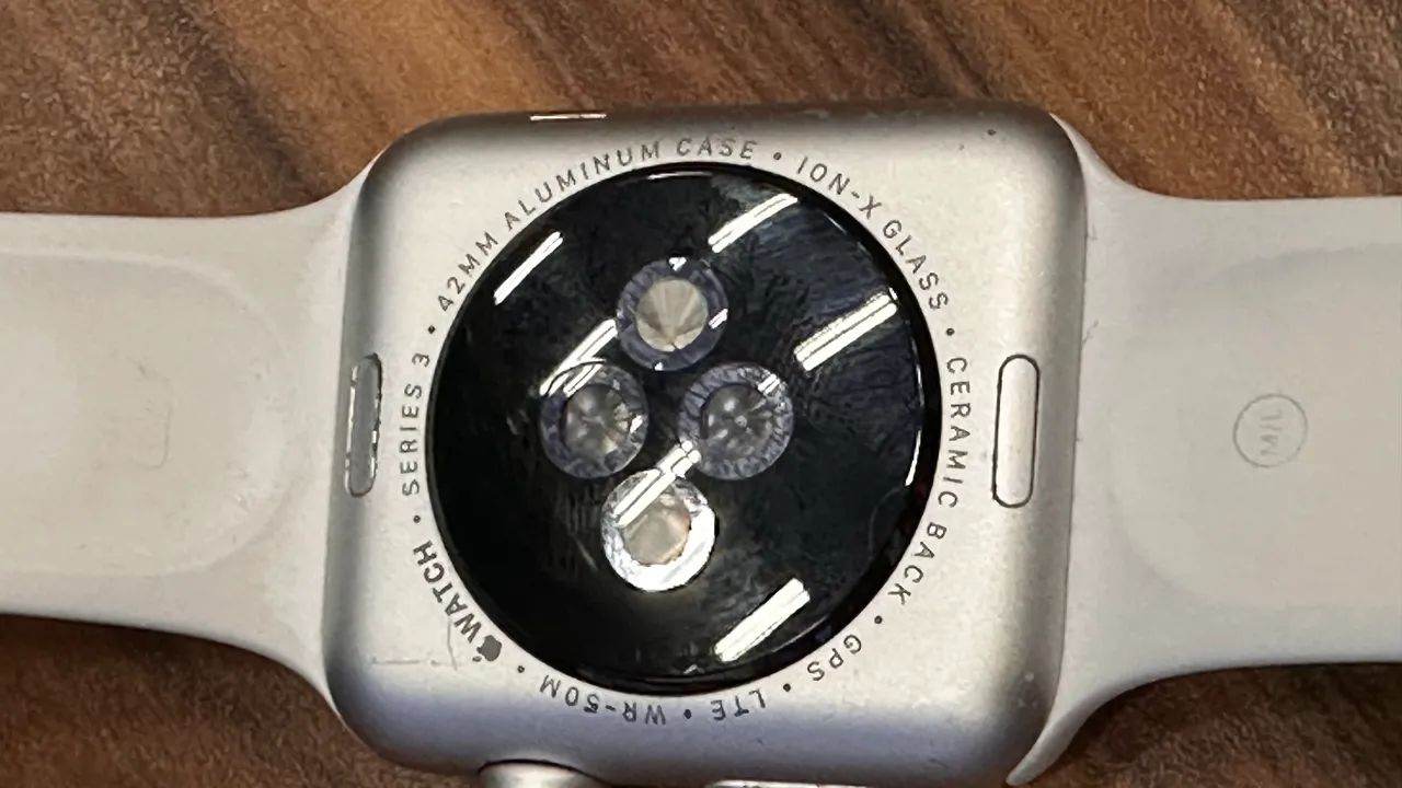 TROCO IPHONE 14 PRO MAX POR 15 PRO MAX  - Foto 5