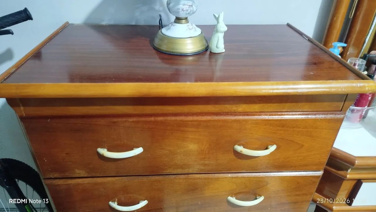 Cómoda antiga de madera - Foto 3
