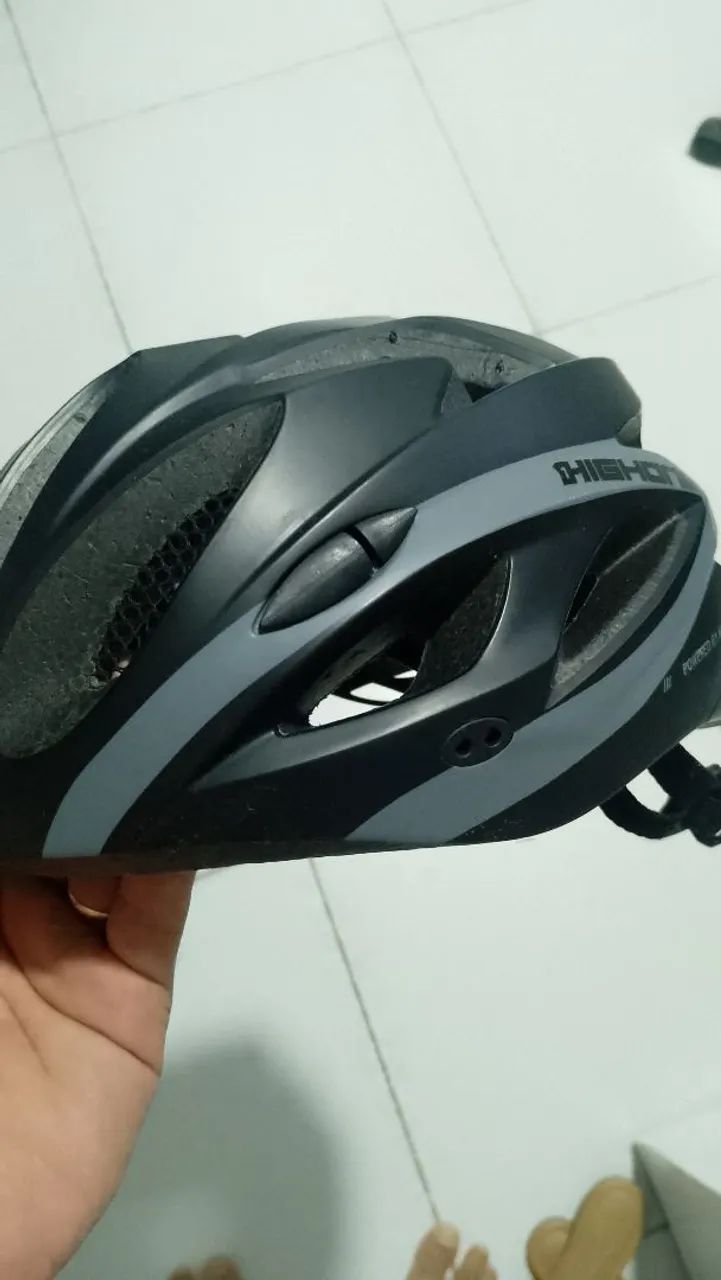 Capacete Absolute