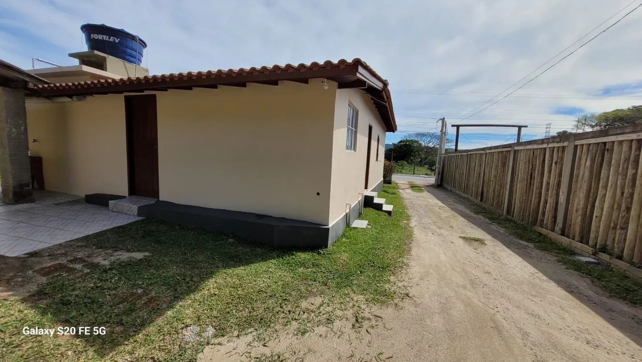 Casa em condomínio familiar em RATONES - 2 quartos + cômodo extra