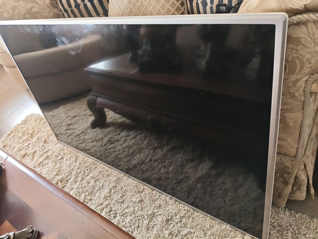 Smart TV LG, Mod:60LF5850, 60 polegadas.