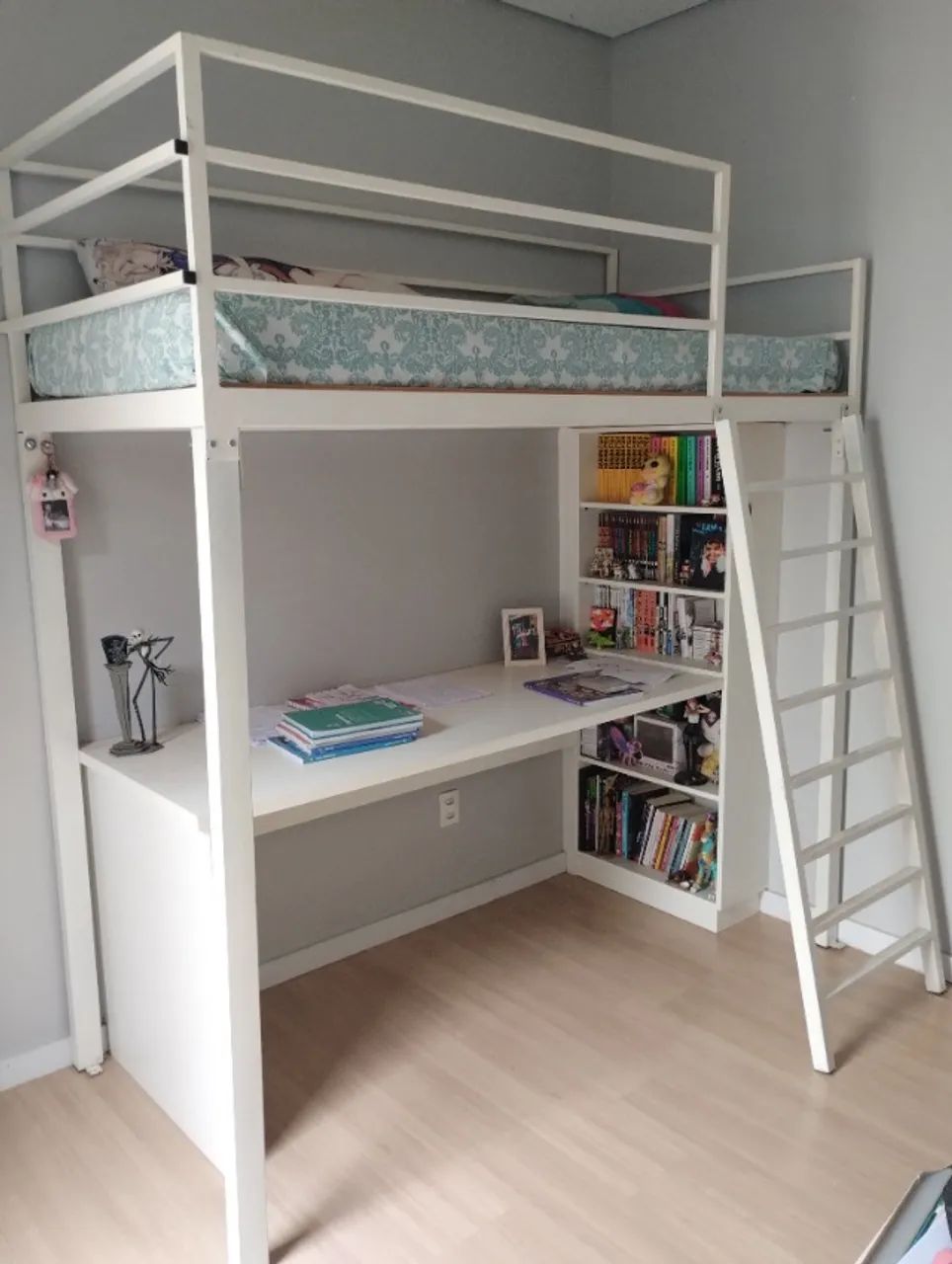 Cama c/escrivaninha  - Foto 2