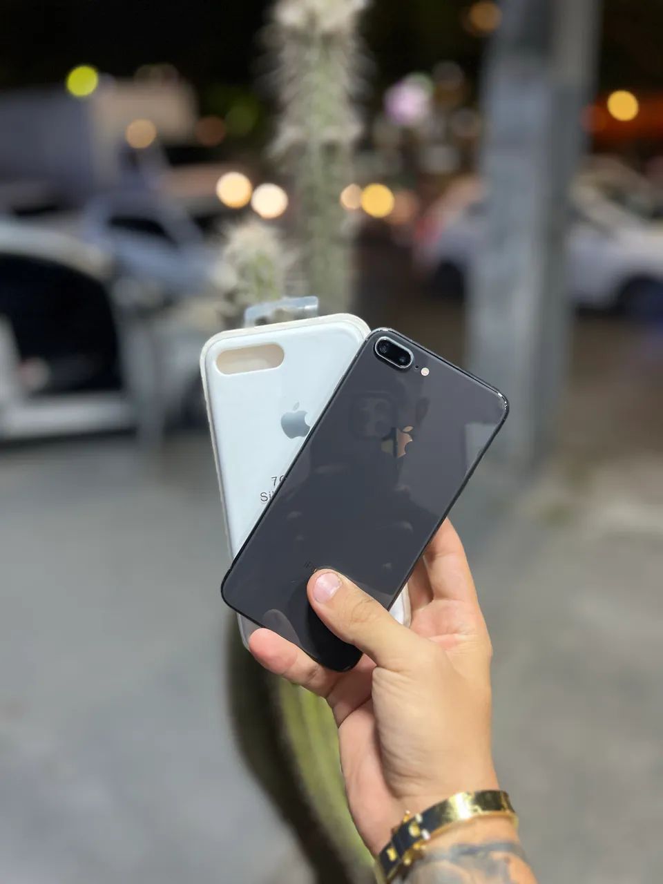 IPHONE 8 PLUS 