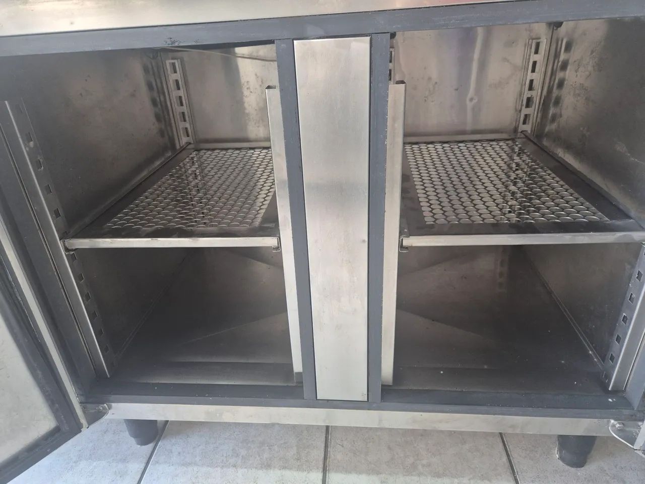 Balcão refrigerado inox 304 MACOM  - Foto 4