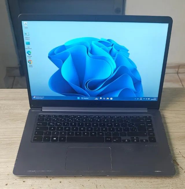 Notebook Asus i5 VivoBook 15