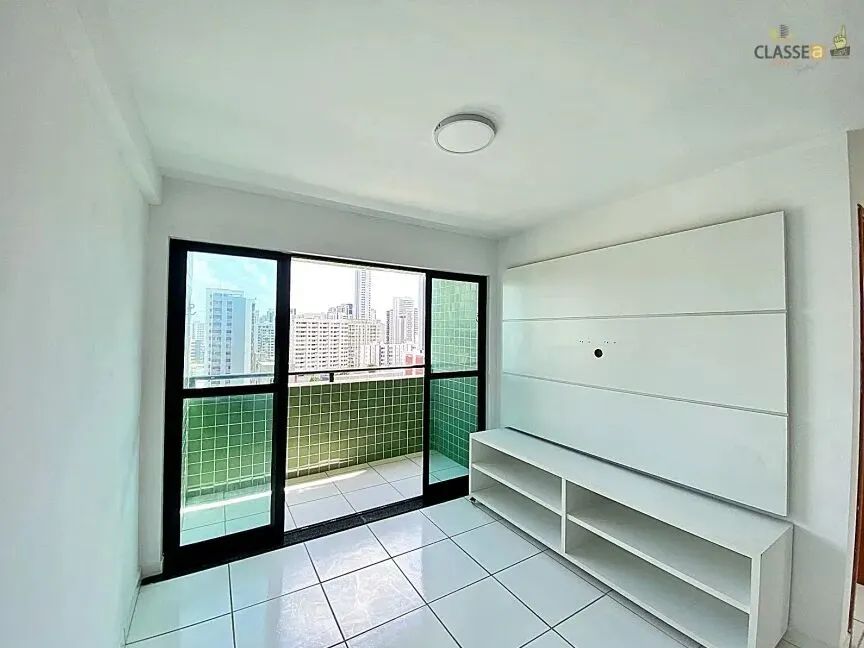 Apartamento 2 Quartos com Varanda Andar Alto | Monica Campos - Foto 3