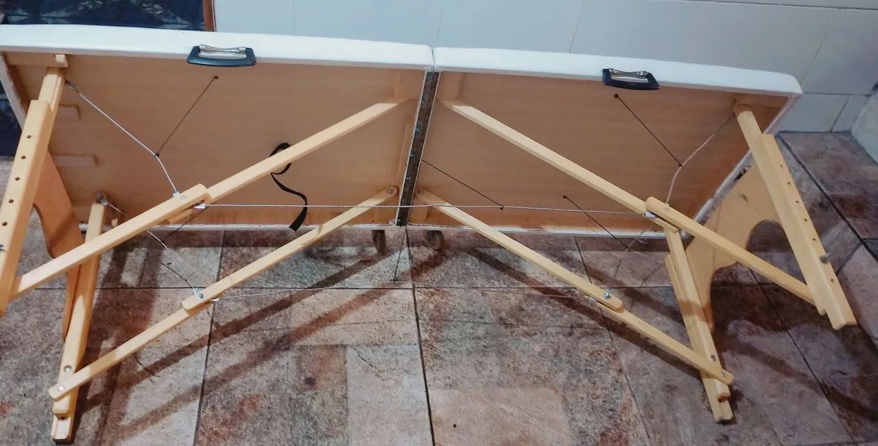 Mesa ( maca) para procedimentos estéticos portátil  - Foto 2