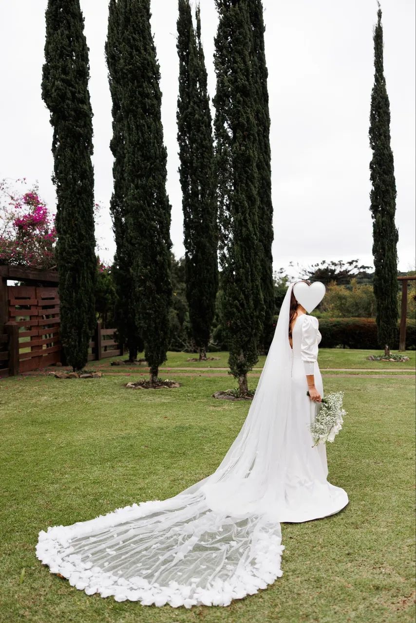 Vestido de noiva clássico - usado 1x - Foto 2