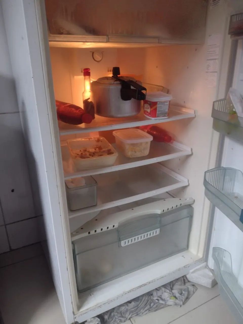 Geladeira a venda  - Foto 4