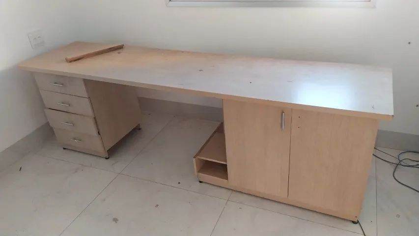 Escrivaninha para estudo