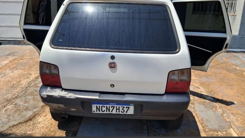 Fiat Uno Uno Mille Celeb. WAY ECON. 1.0 F.Flex 4p 2013