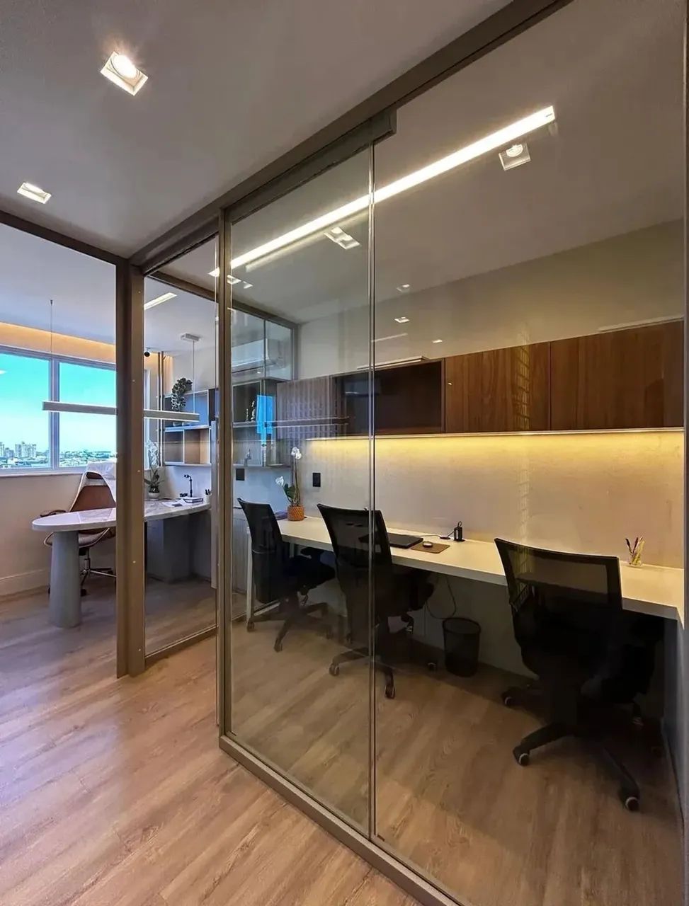 SALA COMERCIAL NO ATIVE CENTRO EMPRESARIAL, PORTEIRA FECHADA! - Foto 6